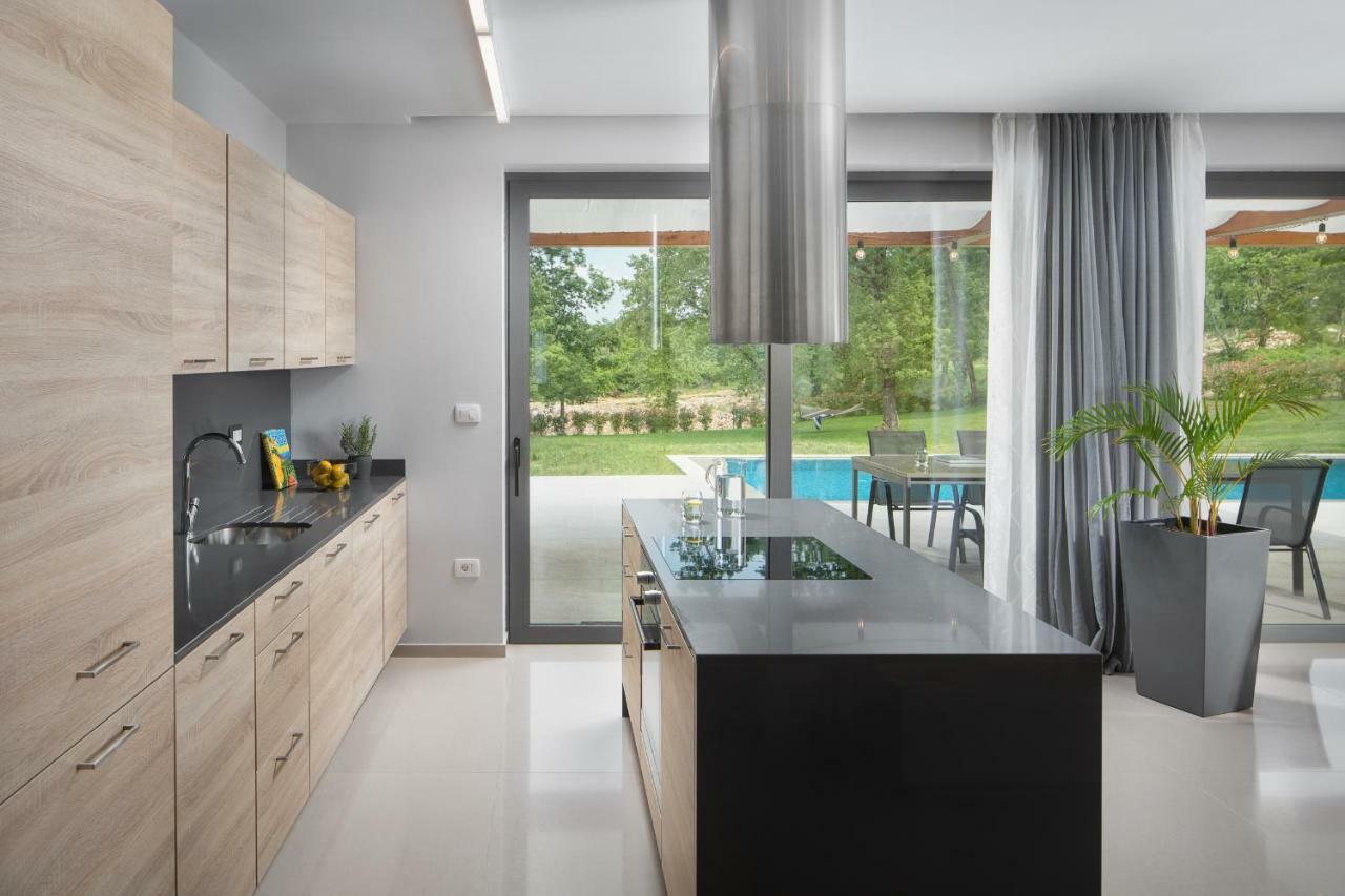 Villa Helios Sveti Petar u Sumi Exteriör bild